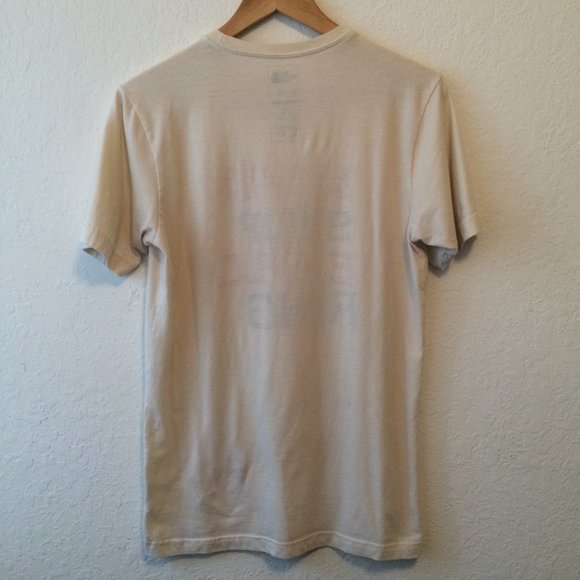 The North Face T-Shirt - Picture 4 of 4